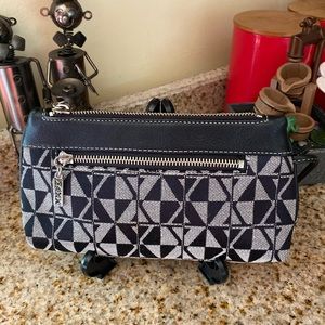 NWOT Maxx New York Signature Wristlet bag